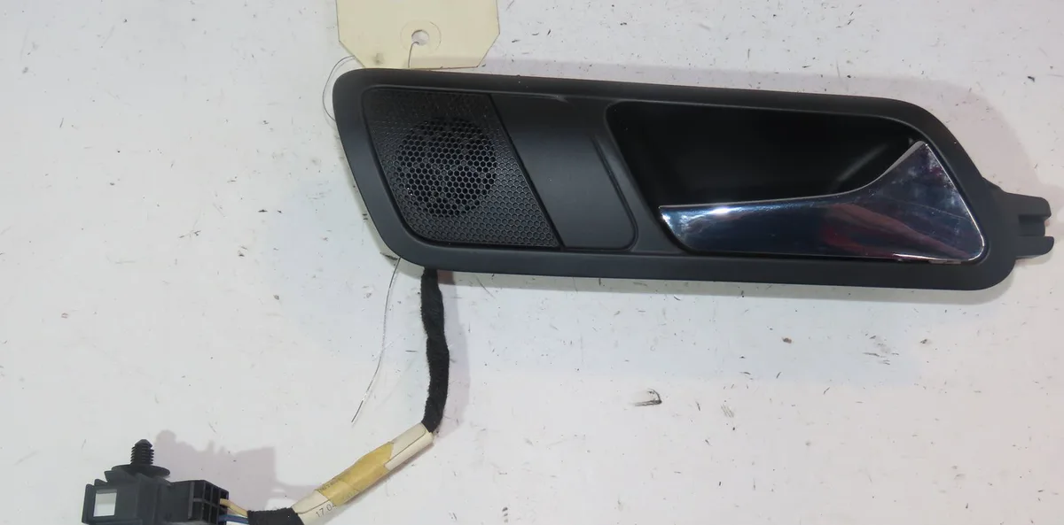 Poignee int porte ard Volkswagen PASSAT B6 Variant (3C5) 3.2 fsi 4motion (2005-2010) occasion