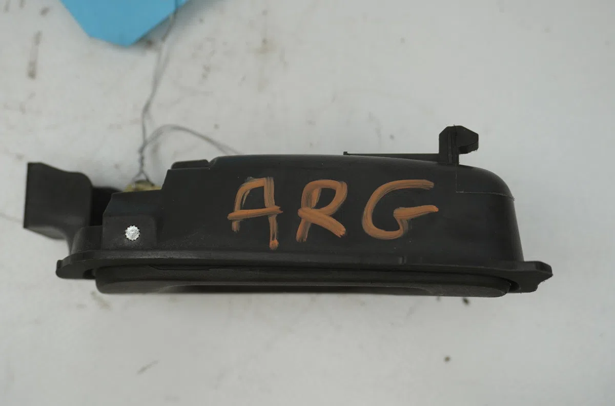 Poignee int porte arg Chevrolet SPARK (M300) 1.0 (2010) 5 portes occasion