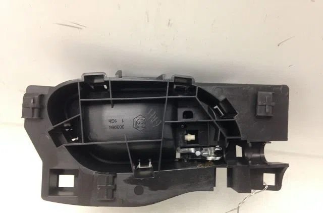 Poignee int porte arg Citroen C4 PICASSO I Monospace (UD_) 1.6 hdi (2007-2013) 5 portes occasion