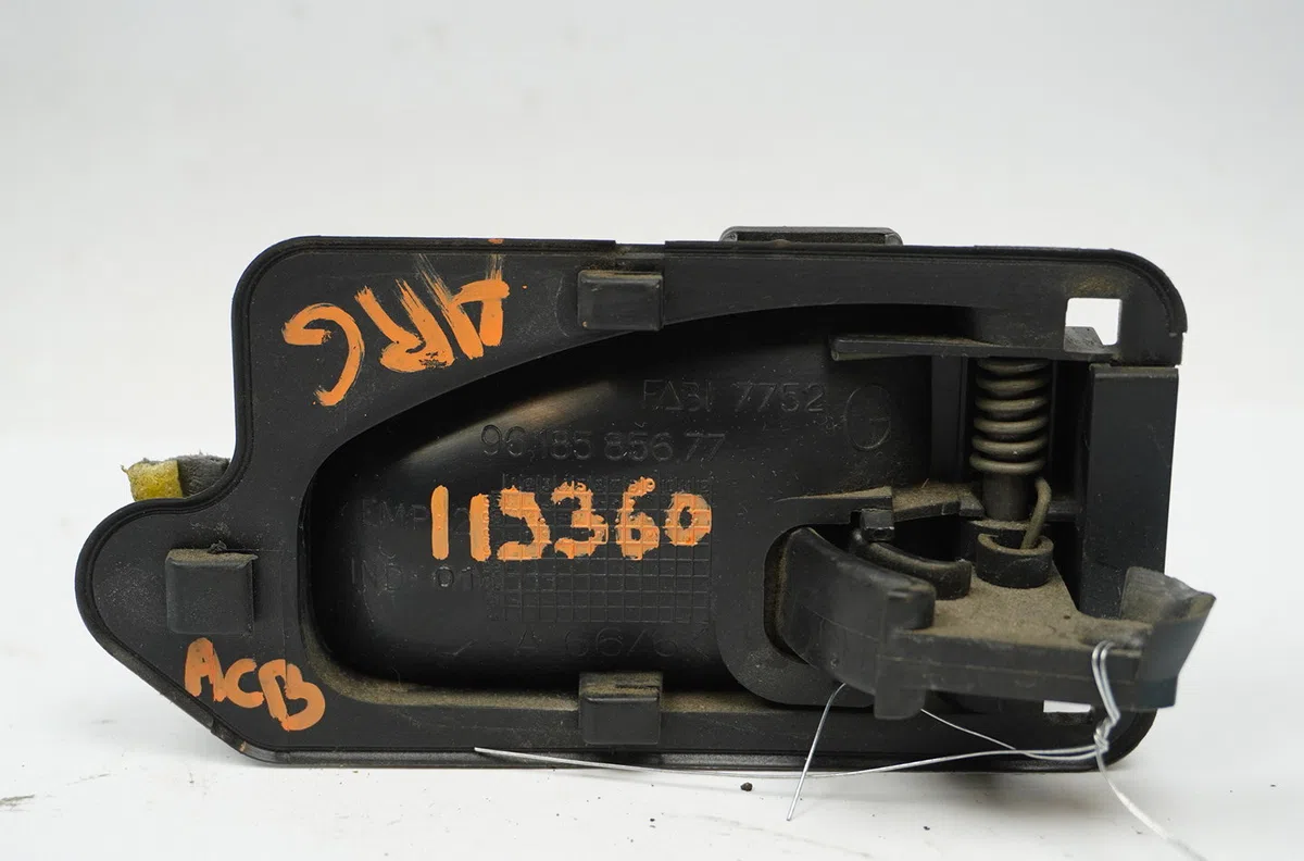 Poignee int porte arg Citroën SAXO (S0, S1) 1.0 x (1996-1998) 5 portes occasion