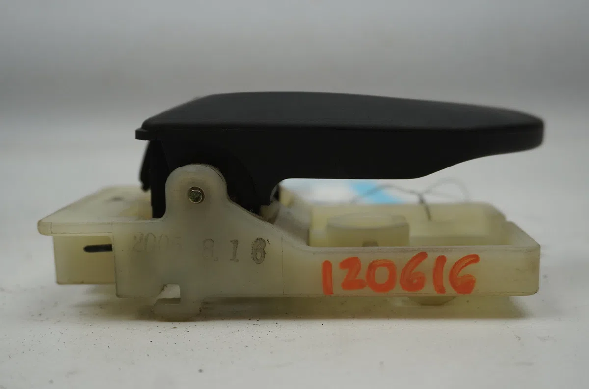 Poignee int porte arg Hyundai TUCSON (JM) 2.0 crdi traction intégrale (2004-2010) occasion
