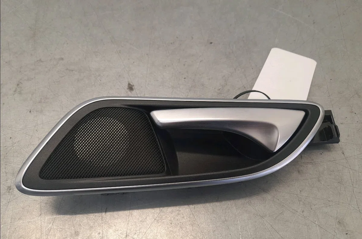 Poignee int porte arg Mercedes-benz CLASSE A (W176) A 160 (176.041) (2015-2018) occasion