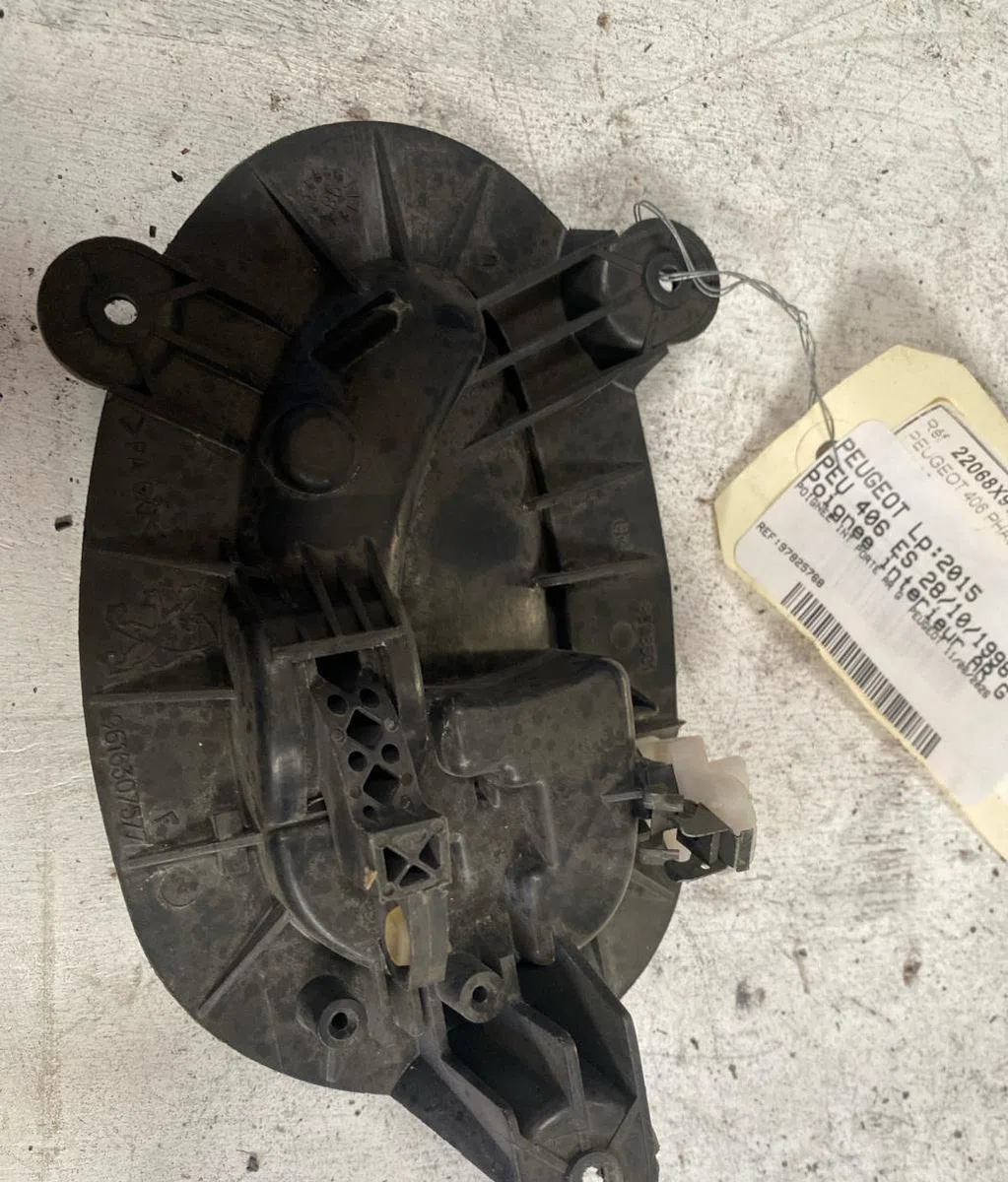 Poignee int porte arg Peugeot 406 (8B) 1.8 16v (1995-2000) occasion