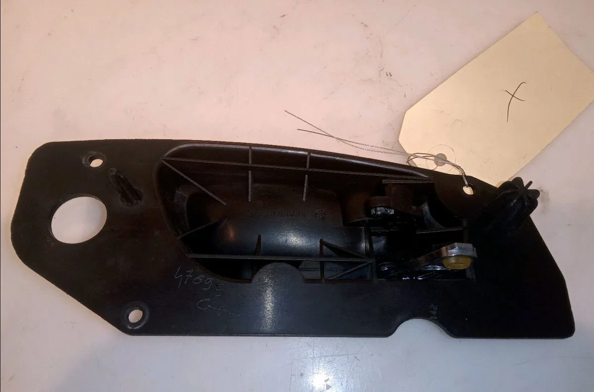 Poignee int porte arg Peugeot 607 (9D, 9U) 3.0 v6 24v (2000-2004) occasion
