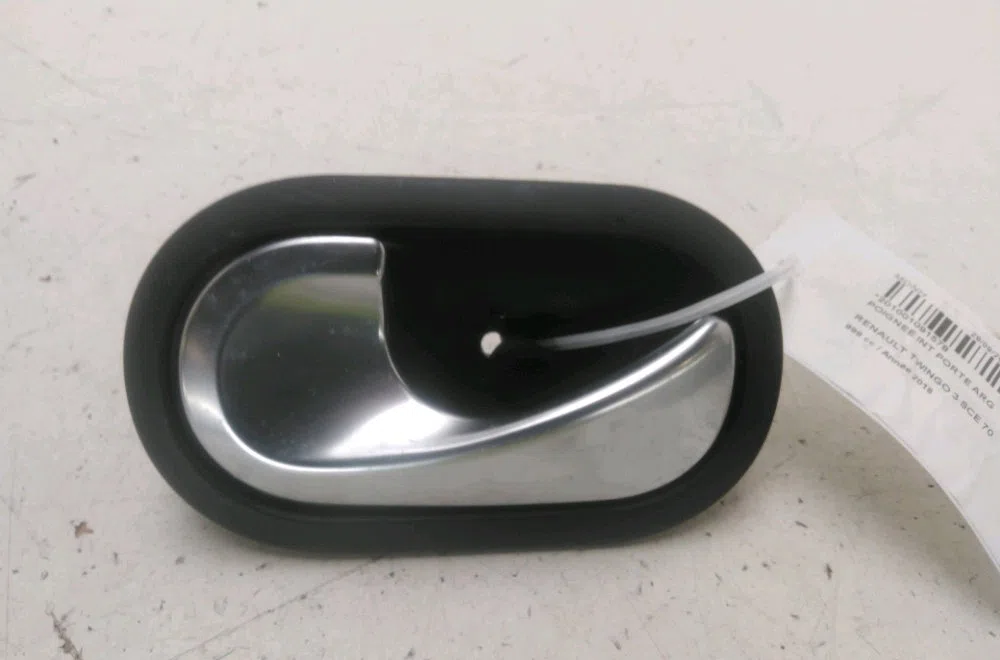Poignee int porte arg Renault TWINGO III (BCM_, BCA_) 1.0 sce 70 (2014) 5 portes occasion