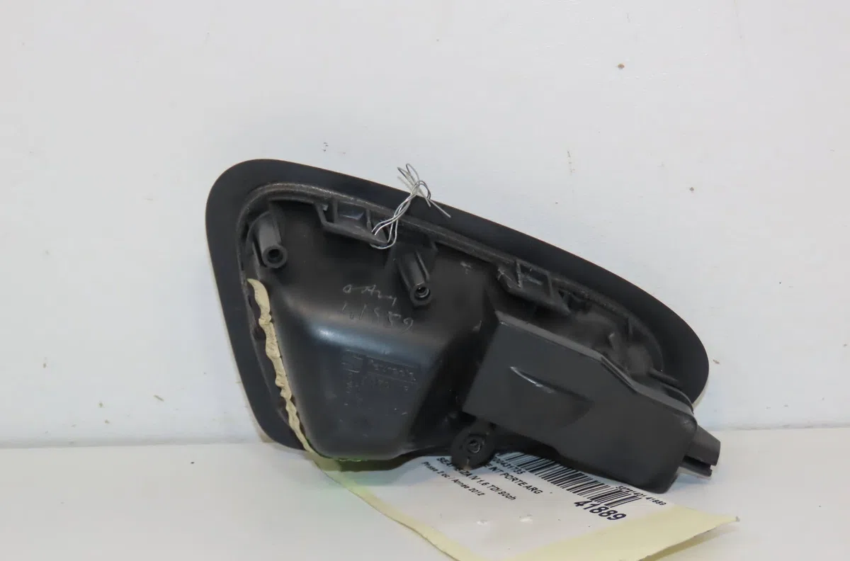 Poignee int porte arg Seat IBIZA IV (6J5, 6P1) 1.6 tdi (2009-2015) occasion