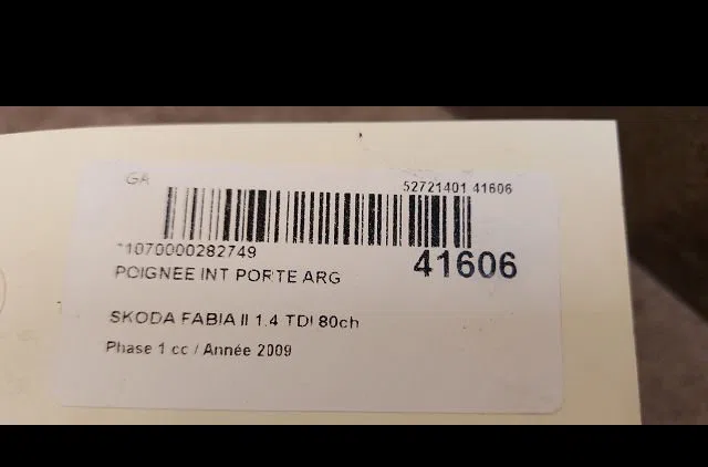 Poignee int porte arg Skoda FABIA II (542) 1.4 tdi (2007-2010) occasion