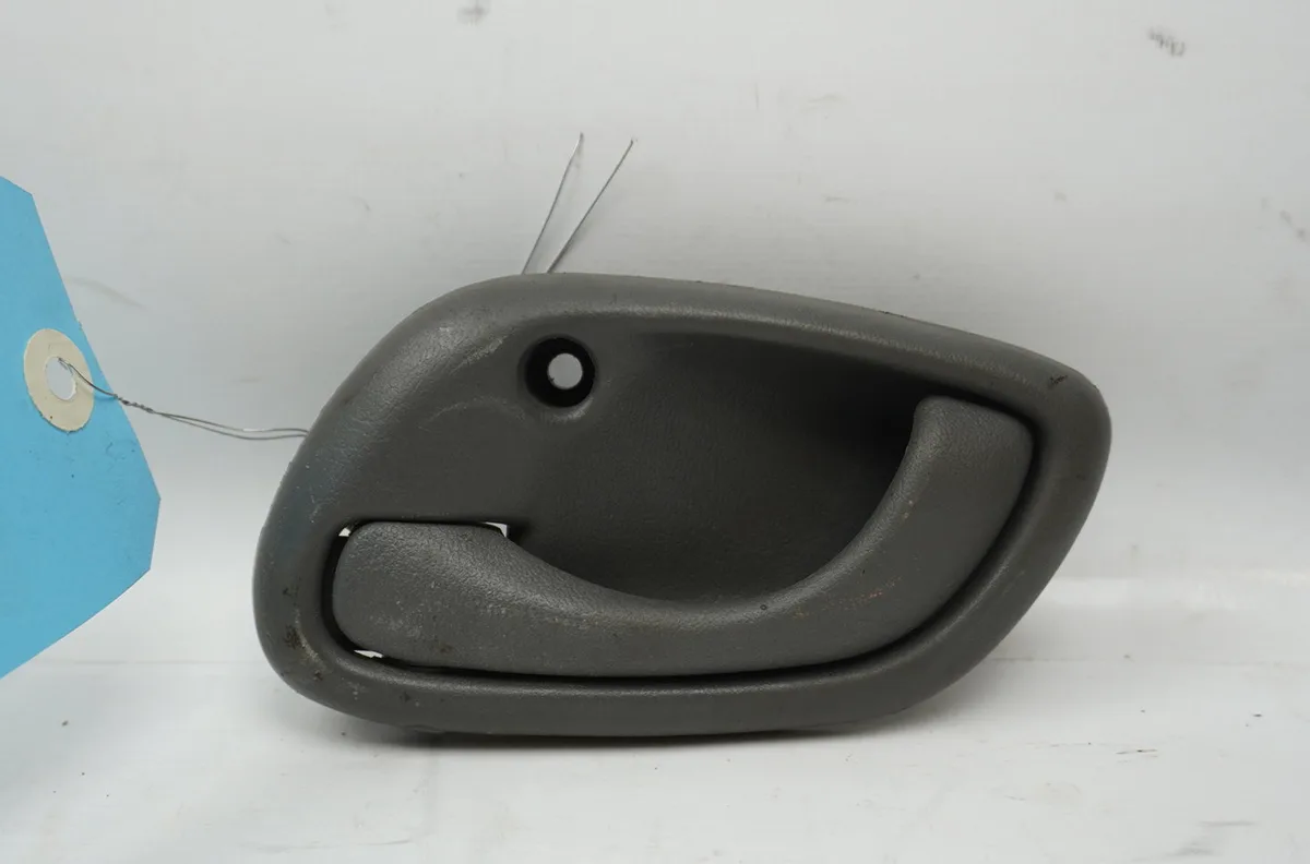 Poignee int porte arg Suzuki IGNIS I (FH) 1.3 4wd (rg413) (2000-2003) occasion
