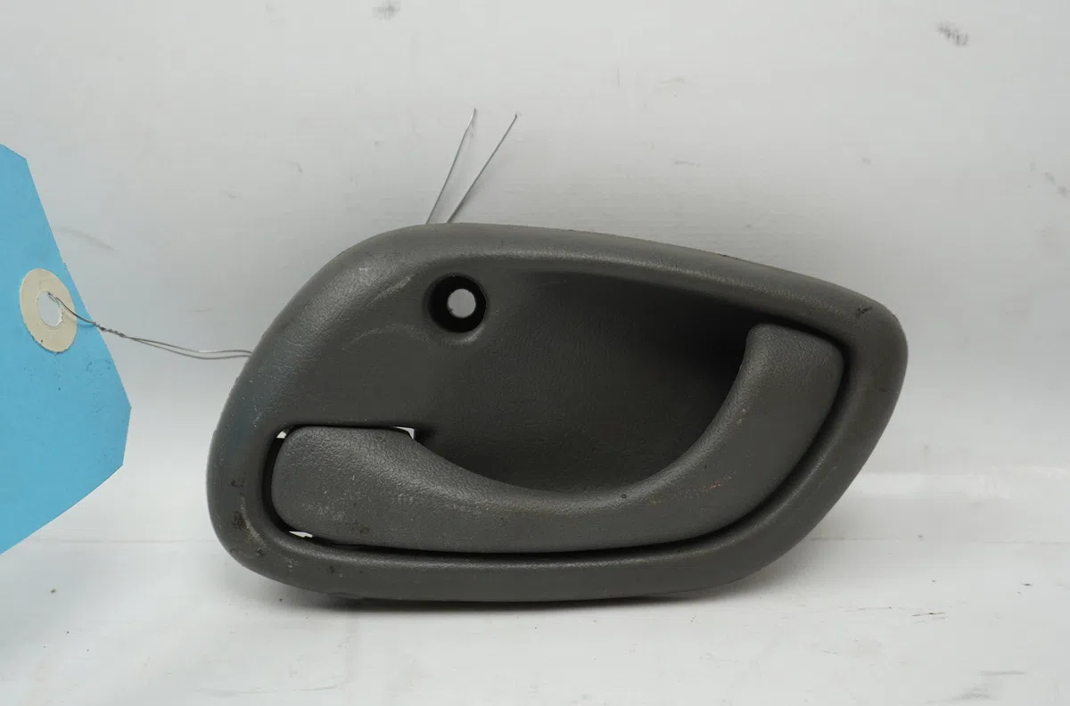 Poignee int porte arg Suzuki IGNIS I (FH) 1.3 4wd (rg413) (2000-2003) occasion