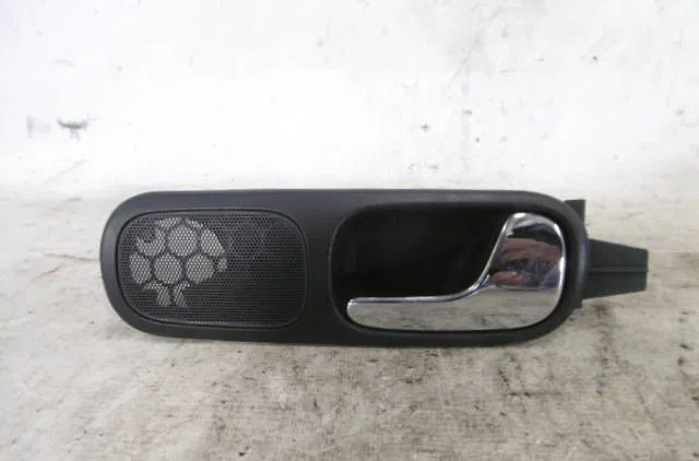 Poignee int porte avd AUDI A3 1998 occasion