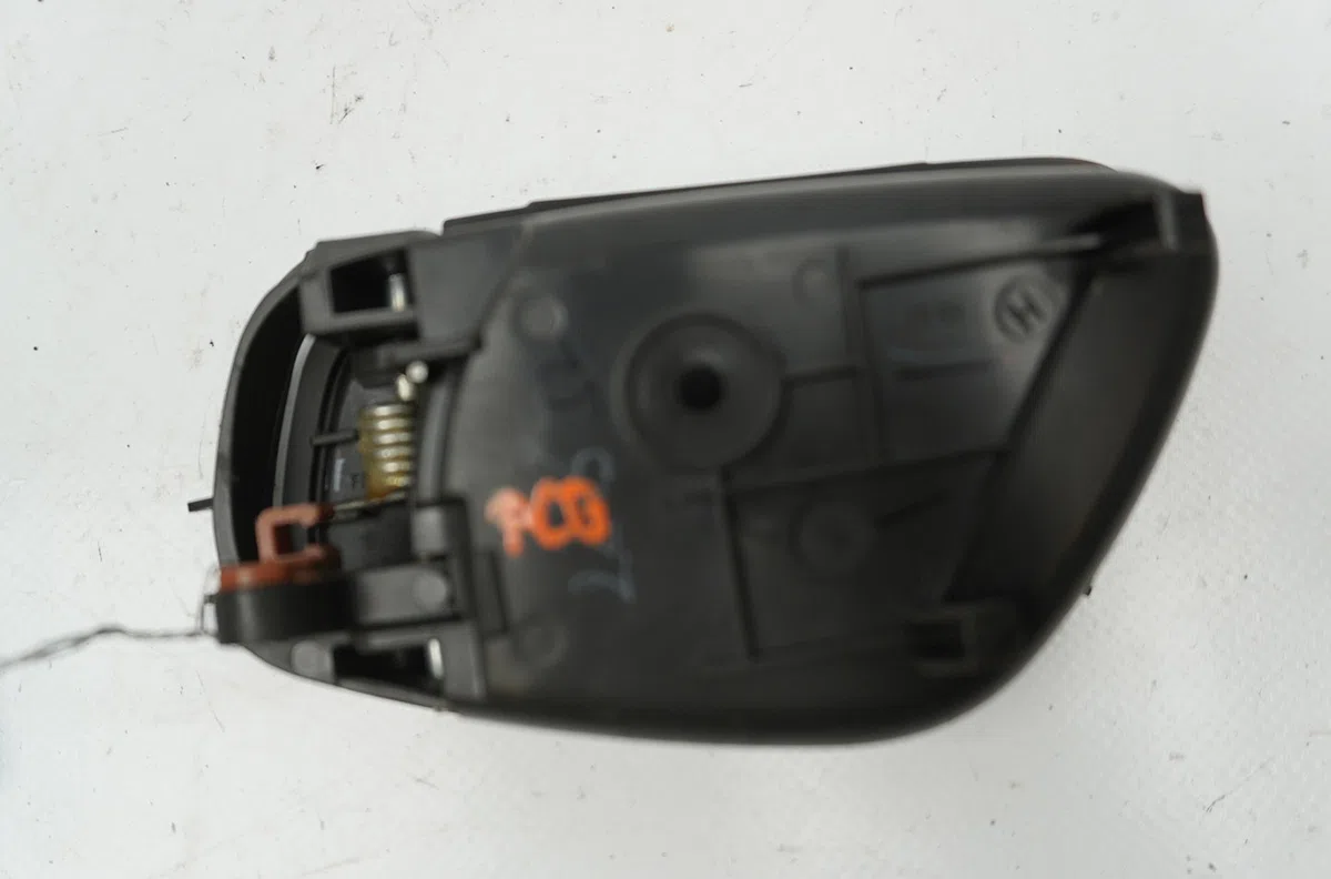Poignee int porte avd Chevrolet SPARK (M300) 1.0 (2010) 5 portes occasion