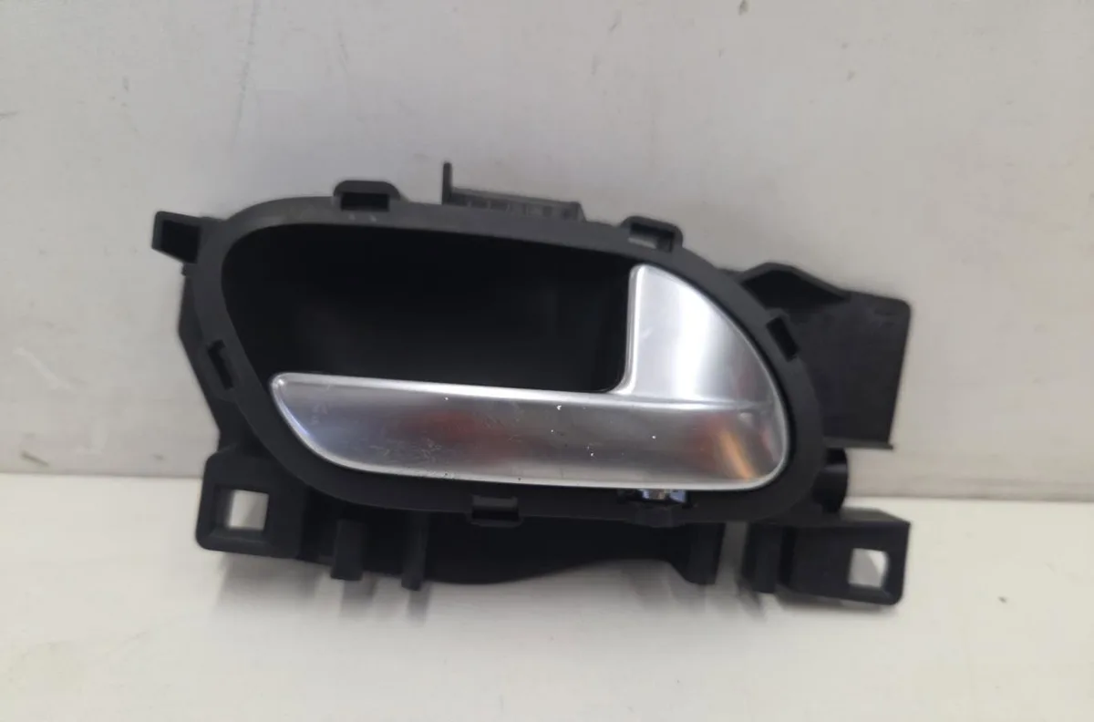 Poignee int porte avd CITROEN C4 GRAND PICASSO 2 PHASE 1 occasion