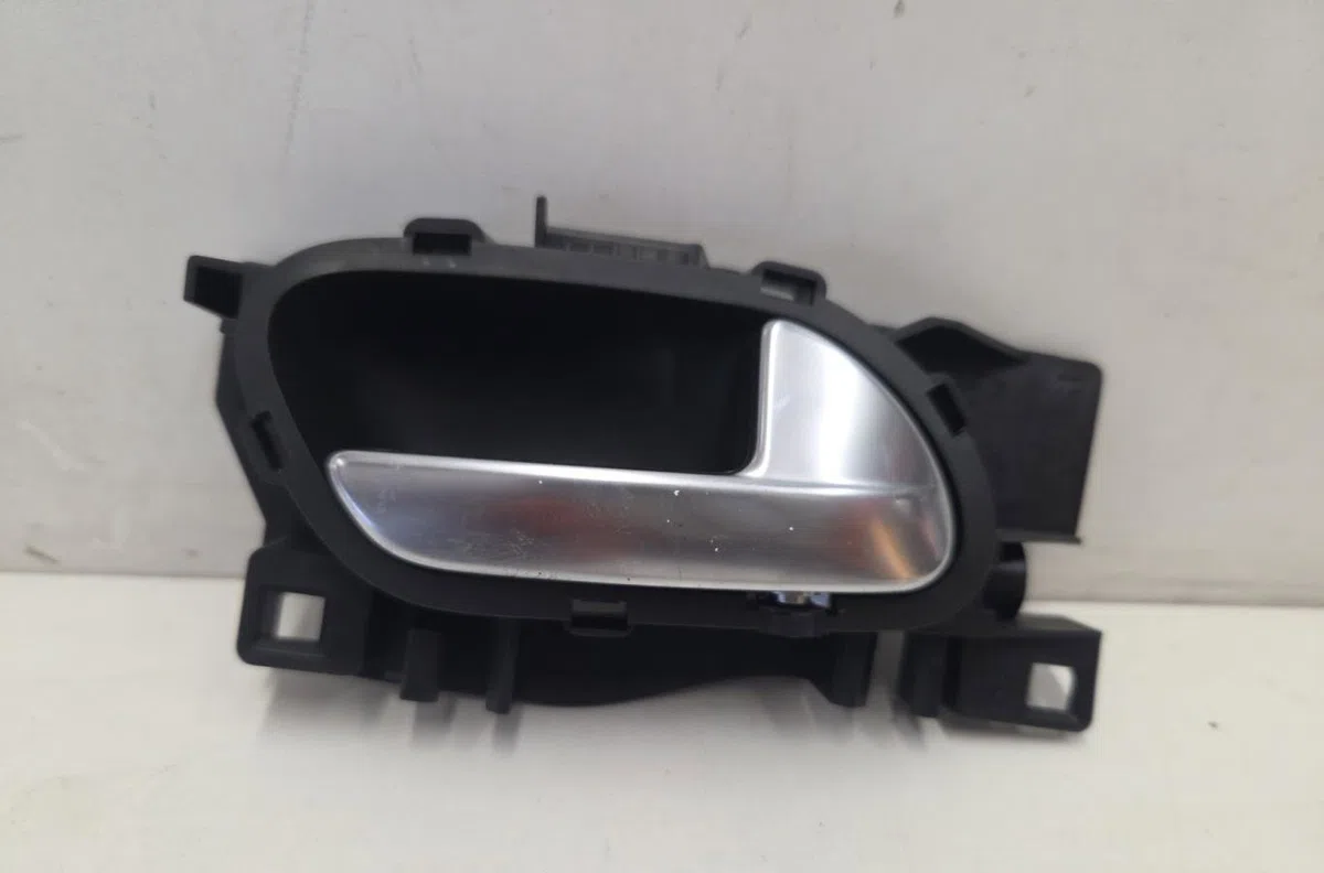 Poignee int porte avd CITROEN C4 GRAND PICASSO 2 PHASE 1 occasion