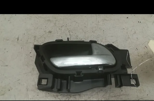 Poignee int porte avd Citroen C4 PICASSO I Monospace (UD_) 1.6 hdi (2007-2013) 5 portes occasion