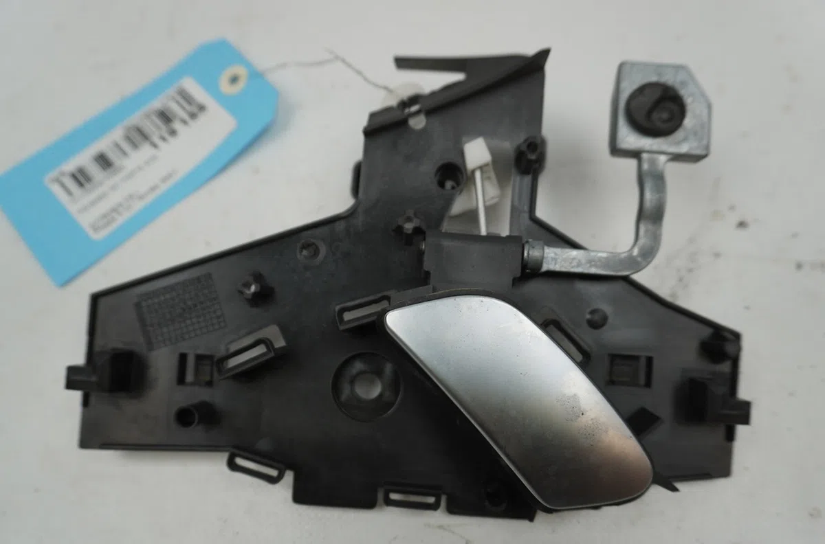 Poignee int porte avd Citroen C5 II (RC_) 2.0 hdi (rcrhrh) (2004-2008) 5 portes occasion