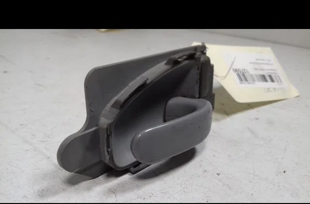 Poignee int porte avd Citroën XSARA PICASSO (N68) 1.6 hdi (2004-2011) 5 portes occasion
