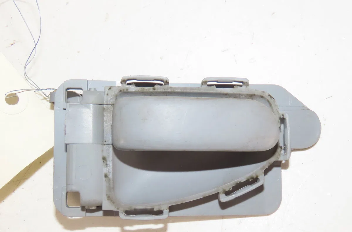Poignee int porte avd Citroën XSARA PICASSO (N68) 1.6 hdi (2004-2011) occasion