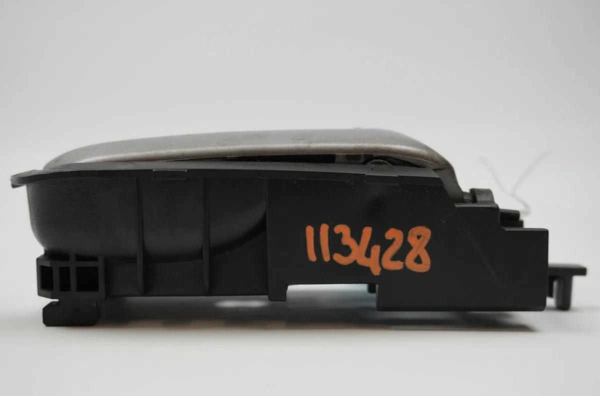 Poignee int porte avd Fiat SEDICI (189_) 1.9 d multijet 4x4 (2006-2011) occasion