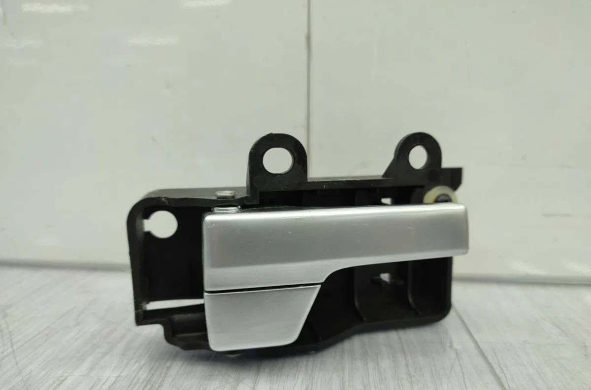 Poignee int porte avd FORD FOCUS 1 occasion