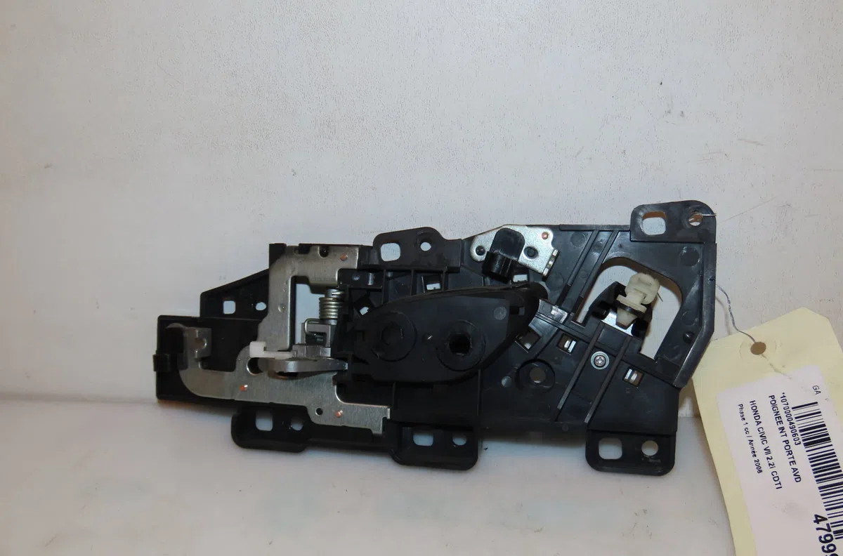 Poignee int porte avd Honda CIVIC VIII Hatchback (FN, FK) 2.2 ctdi (fk3) (2005) 5 portes occasion