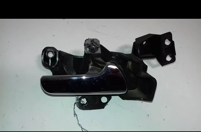 Poignee int porte avd Opel ZAFIRA A Monospace (T98) 1.8 16v (f75) (1999-2000) occasion