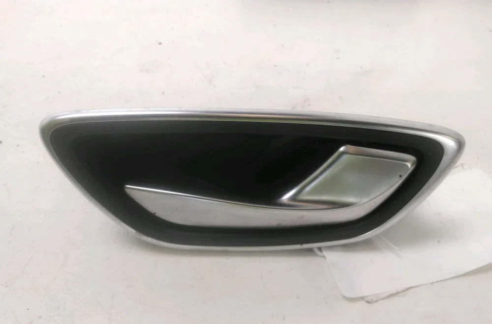 Poignee int porte avd Renault ESPACE V (JR_) 1.6 dci 160 (2015) occasion