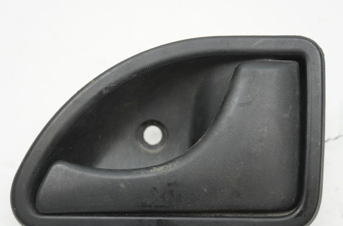 Poignee int porte avd Renault KANGOO Express (FC0-1_) 1.5 dci (2005) 4 portes occasion