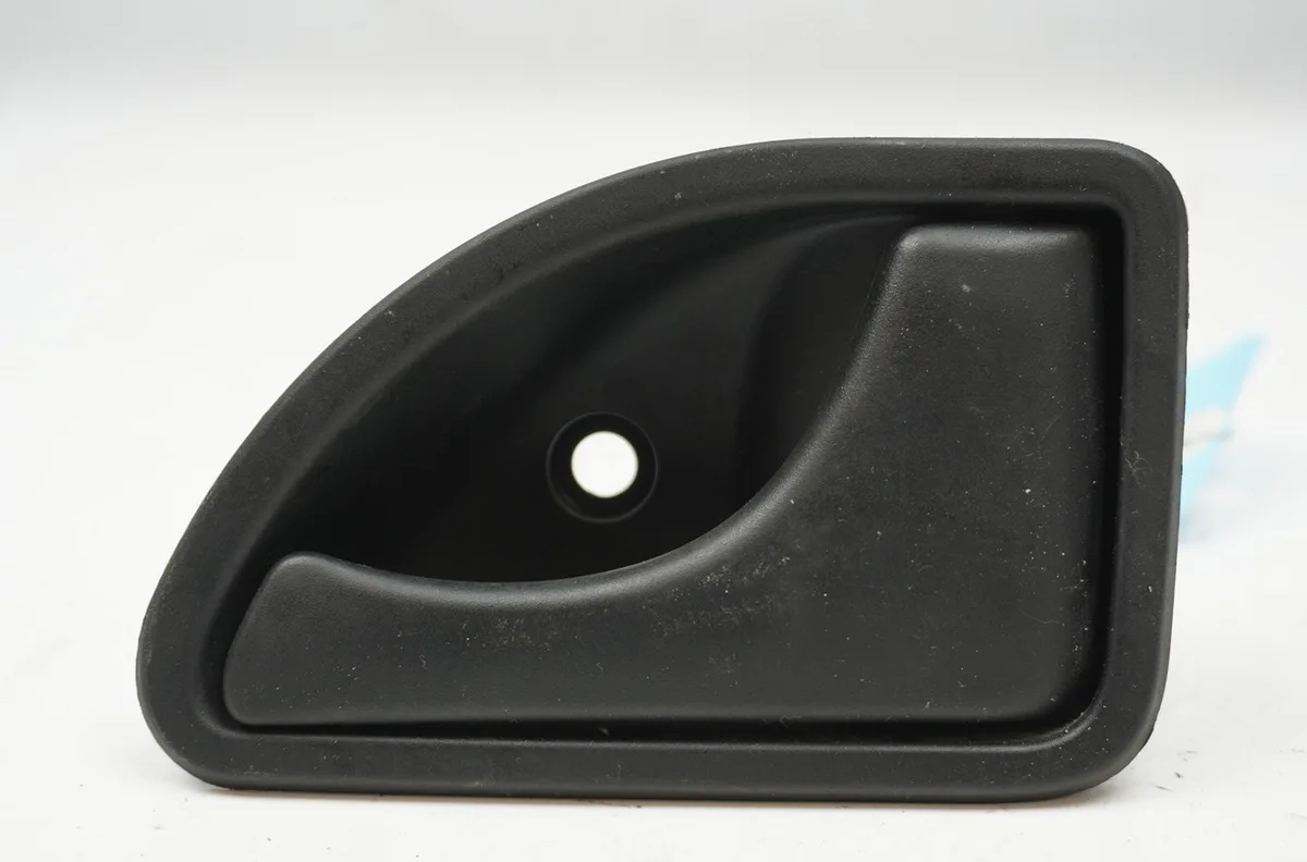 Poignee int porte avd Renault KANGOO (KC0-1_) 1.5 dci (kc07) (2001) occasion