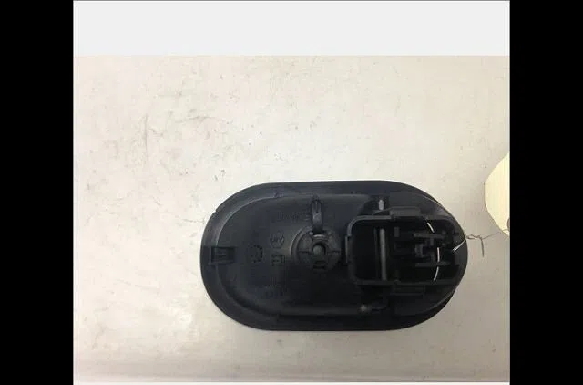 Poignee int porte avd Renault MEGANE II (BM0-1_, CM0-1_) 1.5 dci (bm0f, bm0t, bm2b, cm0f, cm0t) (2002-2008) 5 portes occ