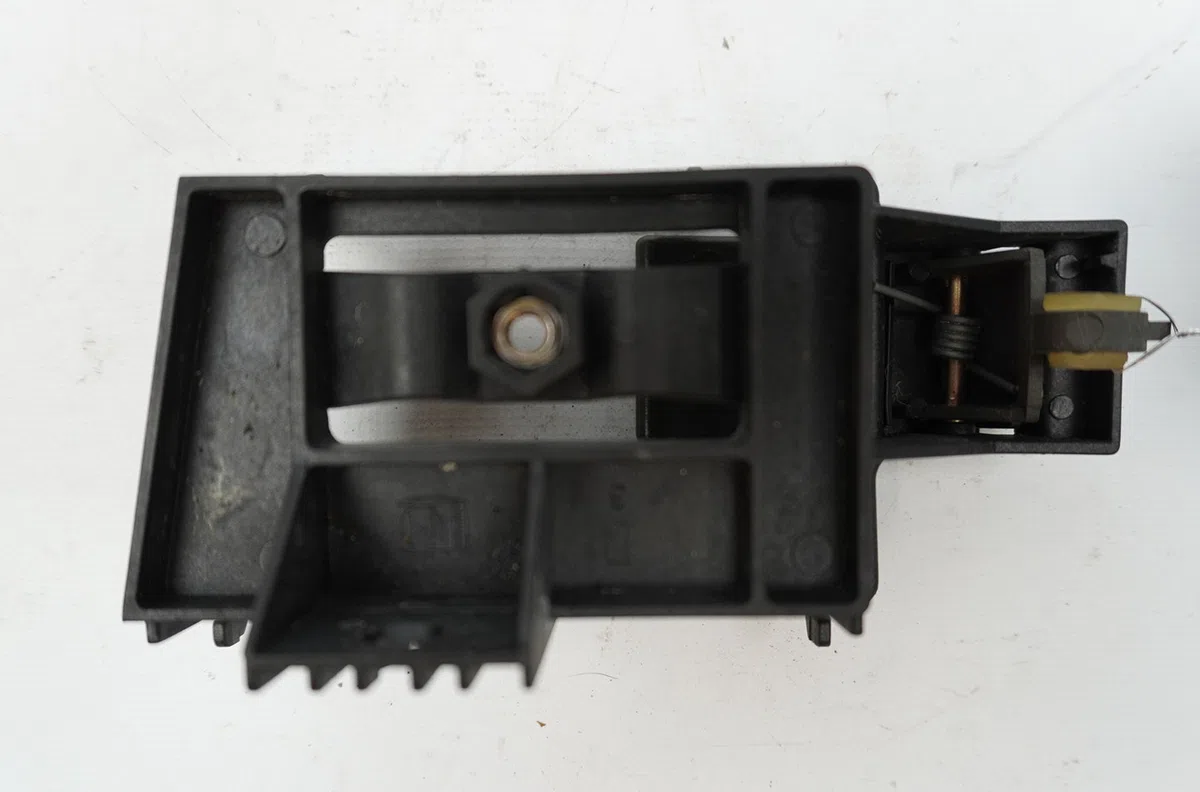 Poignee int porte avd Renault SUPER 5 (B-C40_) 1.1 (1989-1990) 5 portes occasion