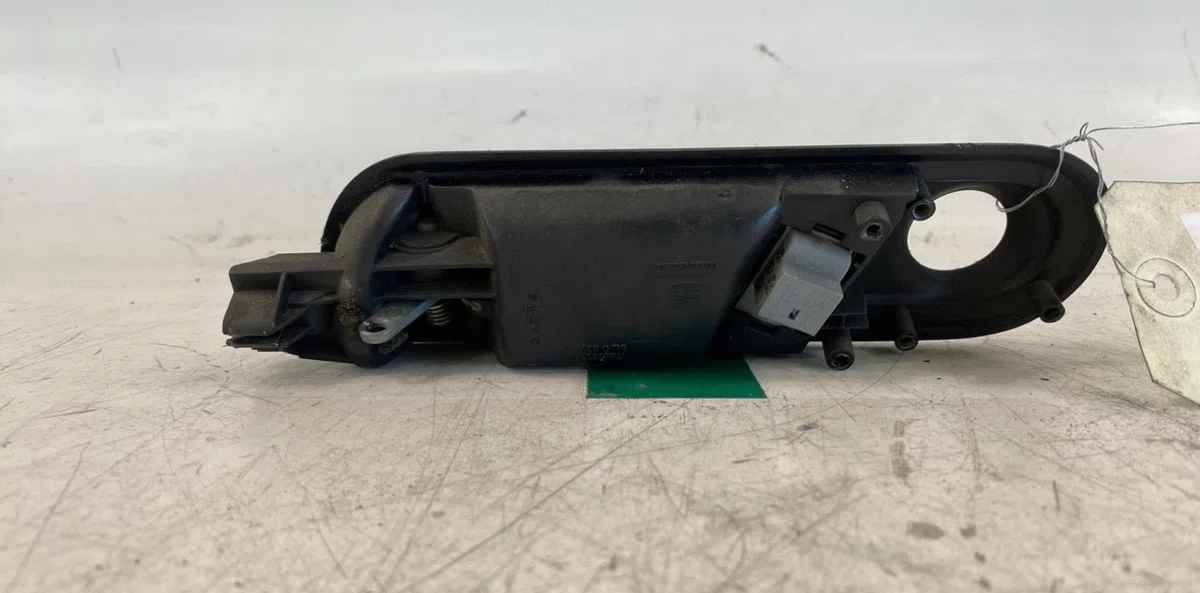 Poignee int porte avd Seat IBIZA III (6L1) 1.2 (2002-2006) occasion