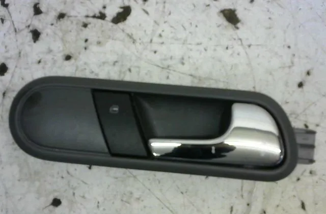 Poignee int porte avd Seat IBIZA III (6L1) 1.4 tdi (2002-2005) 3 portes occasion