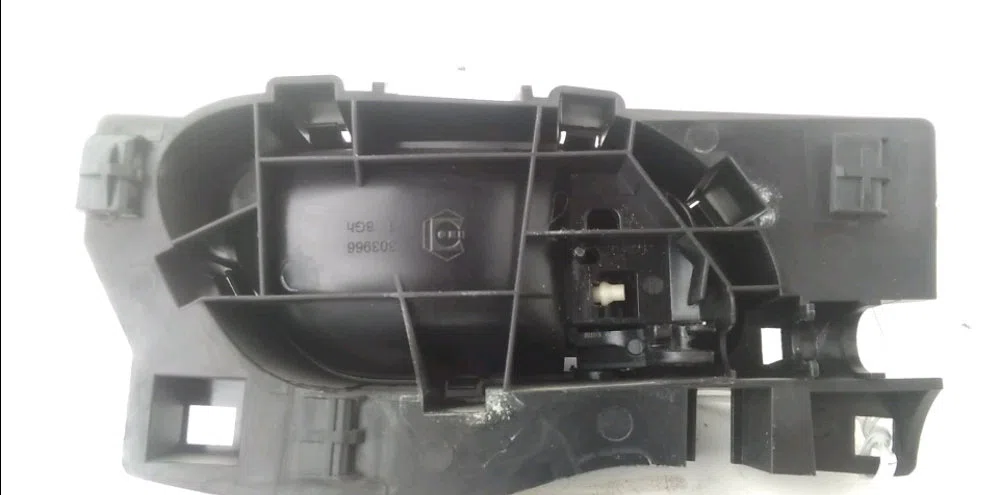 Poignee int porte avg Citroen BERLINGO Camionnette-Monospace (B9) 1.6 hdi 90 (2010-2017) occasion