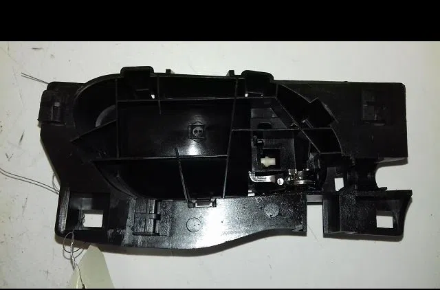 Poignee int porte avg Citroën C4 GRAND PICASSO I (UA_) 2.0 hdi 150 (2009-2013) occasion