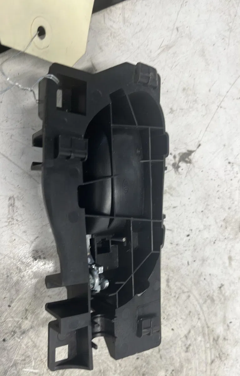 Poignee int porte avg Citroen DS4 (NX_) 1.6 hdi 115 (2012-2015) occasion