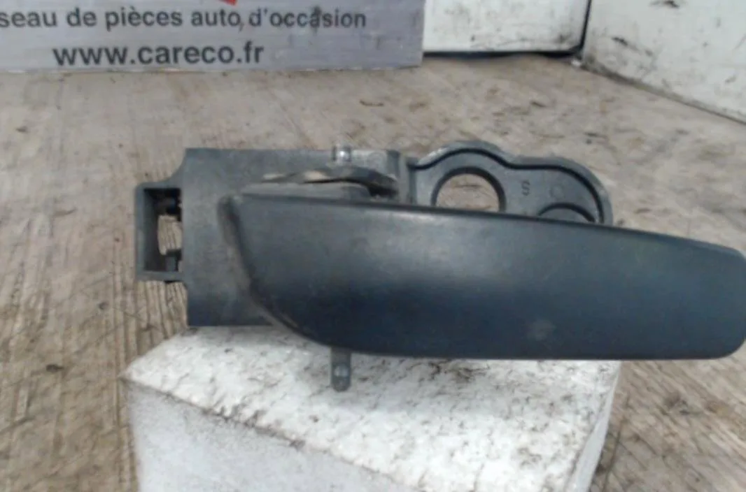 Poignee int porte avg Citroen NEMO Camionnette-Monospace (AA_) 1.4 hdi (2008) 4 portes occasion