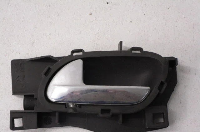 Poignee int porte avg Citroën XANTIA (X1_, X2_) 1.9 sd (1996-2003) occasion