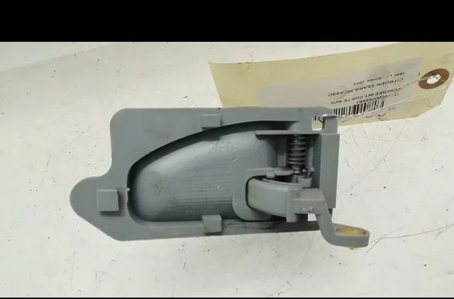 Poignee int porte avg CITROEN XSARA PICASSO 2003 occasion