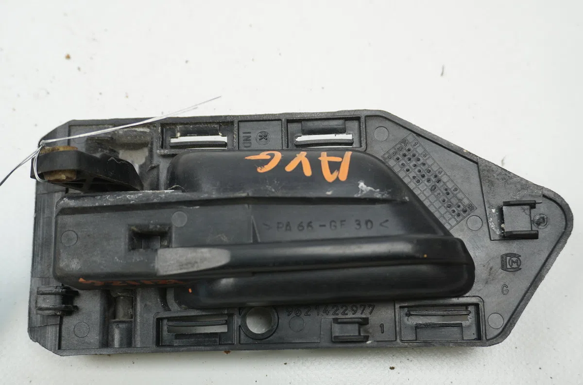 Poignee int porte avg Citroen ZX (N2) 1.9 d (1993-1997) occasion