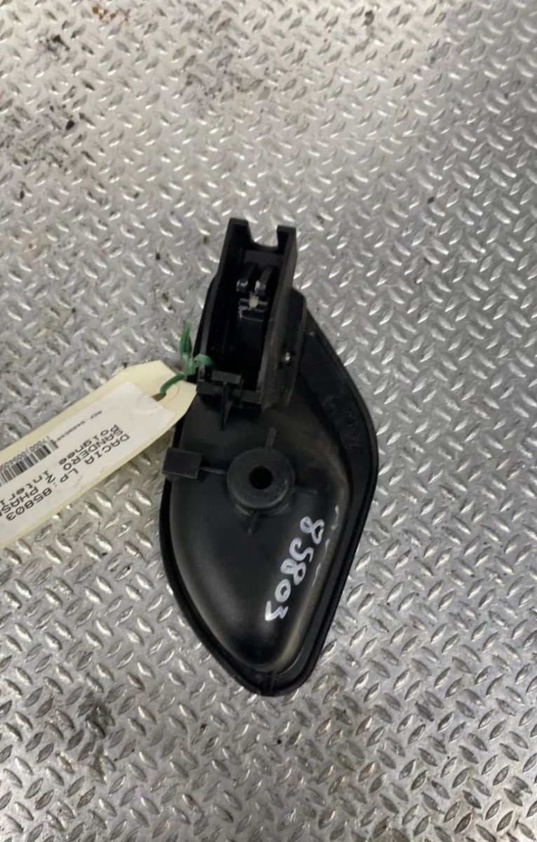 Poignee int porte avg DACIA SANDERO 2  SANDERO 2 PHASE 1 occasion