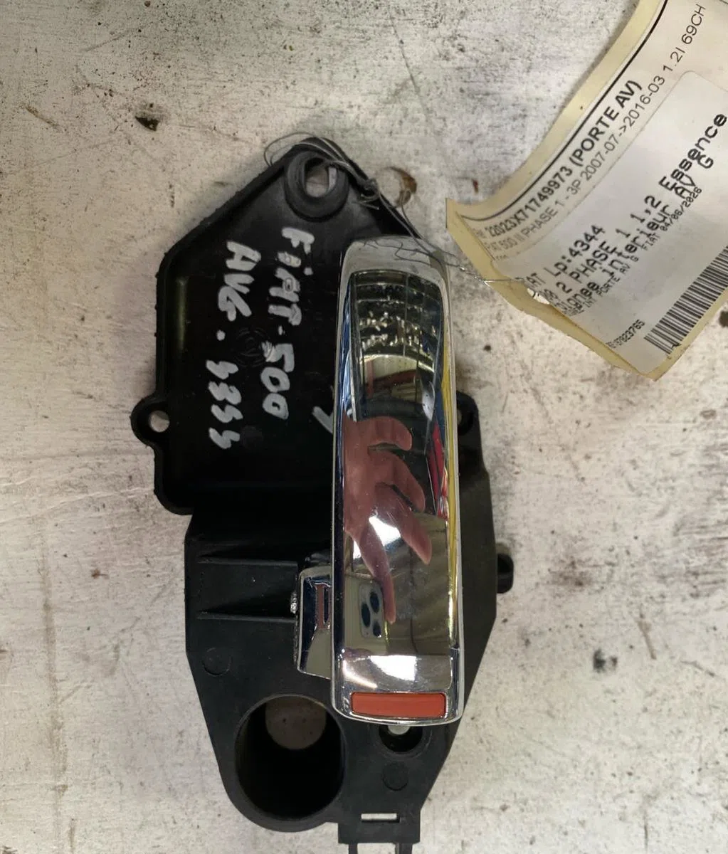 Poignee int porte avg FIAT 500 2 PHASE 1 occasion