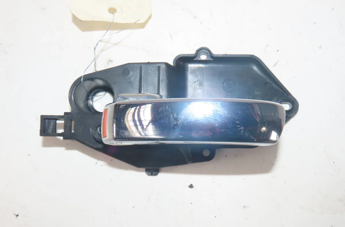 Poignee int porte avg Fiat 500 (312_) 1.2 (312axa1a) (2007) 3 portes occasion