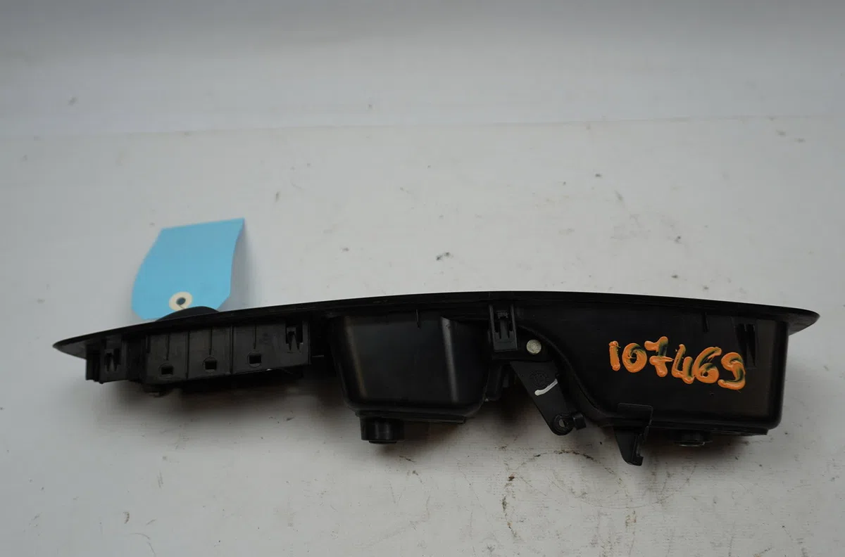 Poignee int porte avg Fiat DOBLO Cargo (263_) 1.6 d multijet (2010) occasion