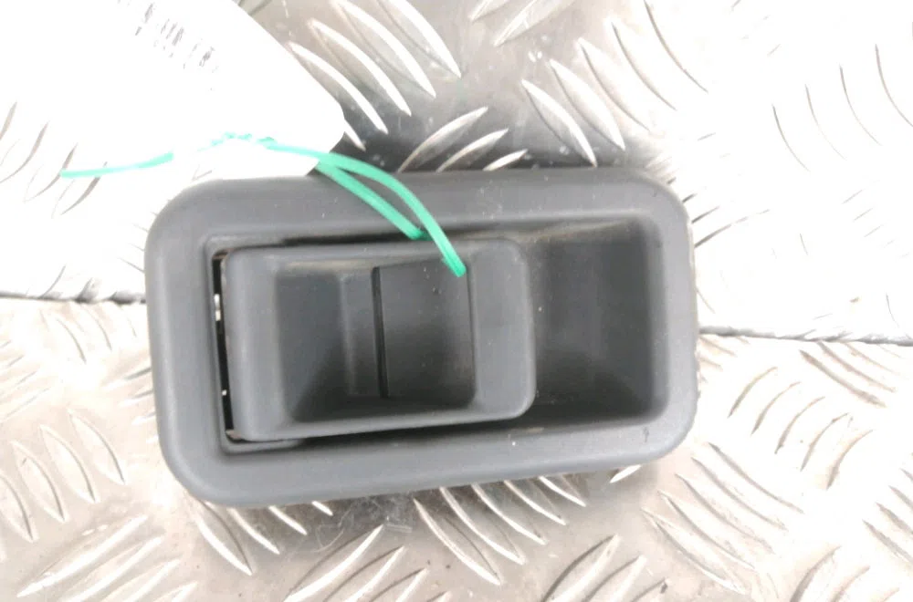 Poignee int porte avg Fiat DUCATO Camion plate-forme-Châssis (230_) 2.8 tdi (1998-2002) occasion