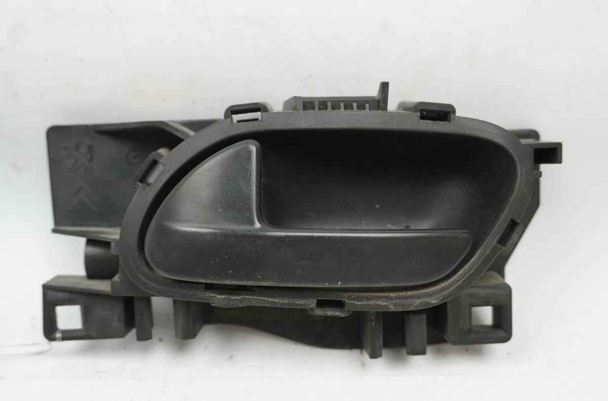 Poignee int porte avg Fiat SCUDO Camionnette (270_, 272_) 1.6 d multijet (2007-2016) occasion