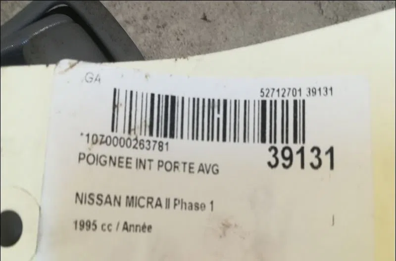 Poignee int porte avg Nissan MICRA II (K11) 1.3 i 16v (1992-2000) occasion