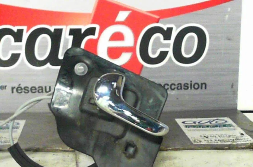 Poignee int porte avg OPEL MERIVA A  MERIVA A PHASE 1 occasion