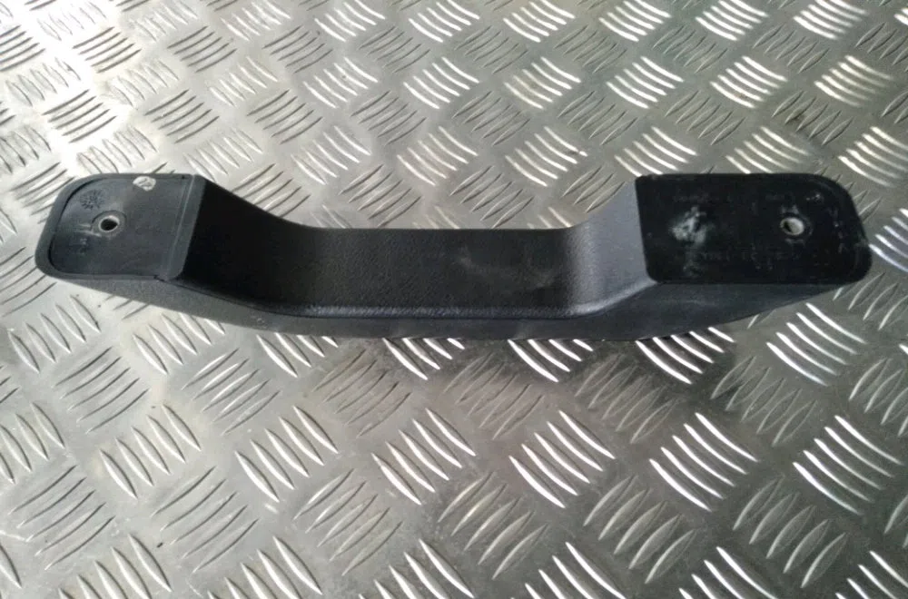 Poignee int porte avg PEUGEOT 106 1992 occasion