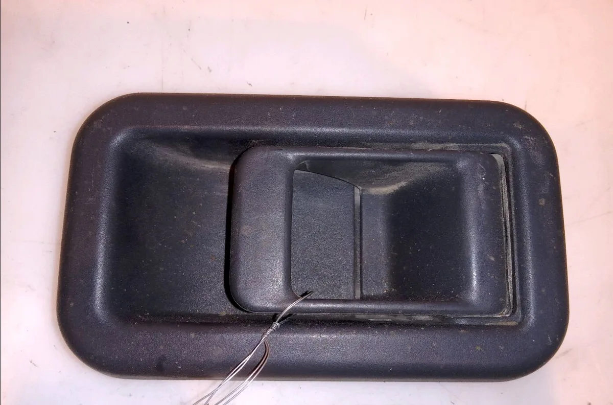 Poignee int porte avg Peugeot BOXER Camionnette (230L) 2.5 d (1994-2002) occasion