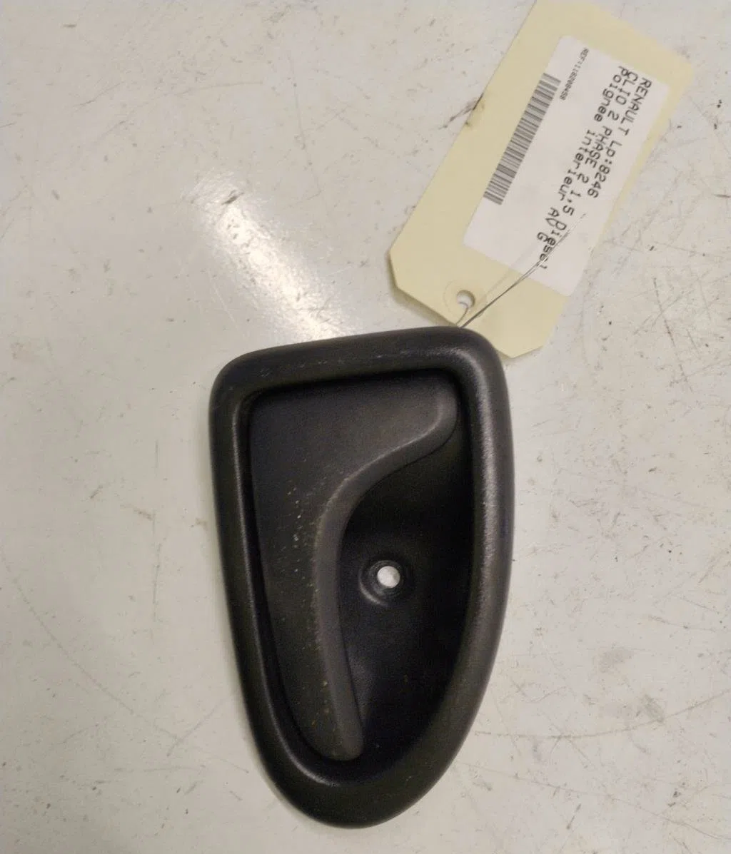 Poignee int porte avg Renault CLIO II (BB_, CB_) 1.5 dci (b-cb07) (2001-2009) 3 portes occasion